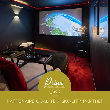 L'Oscar, Experience Cinema Room Avec Netflix, Canal Plus, Prime Video Chez Les M By Primo C0Nciergerie Nevers Exterior foto